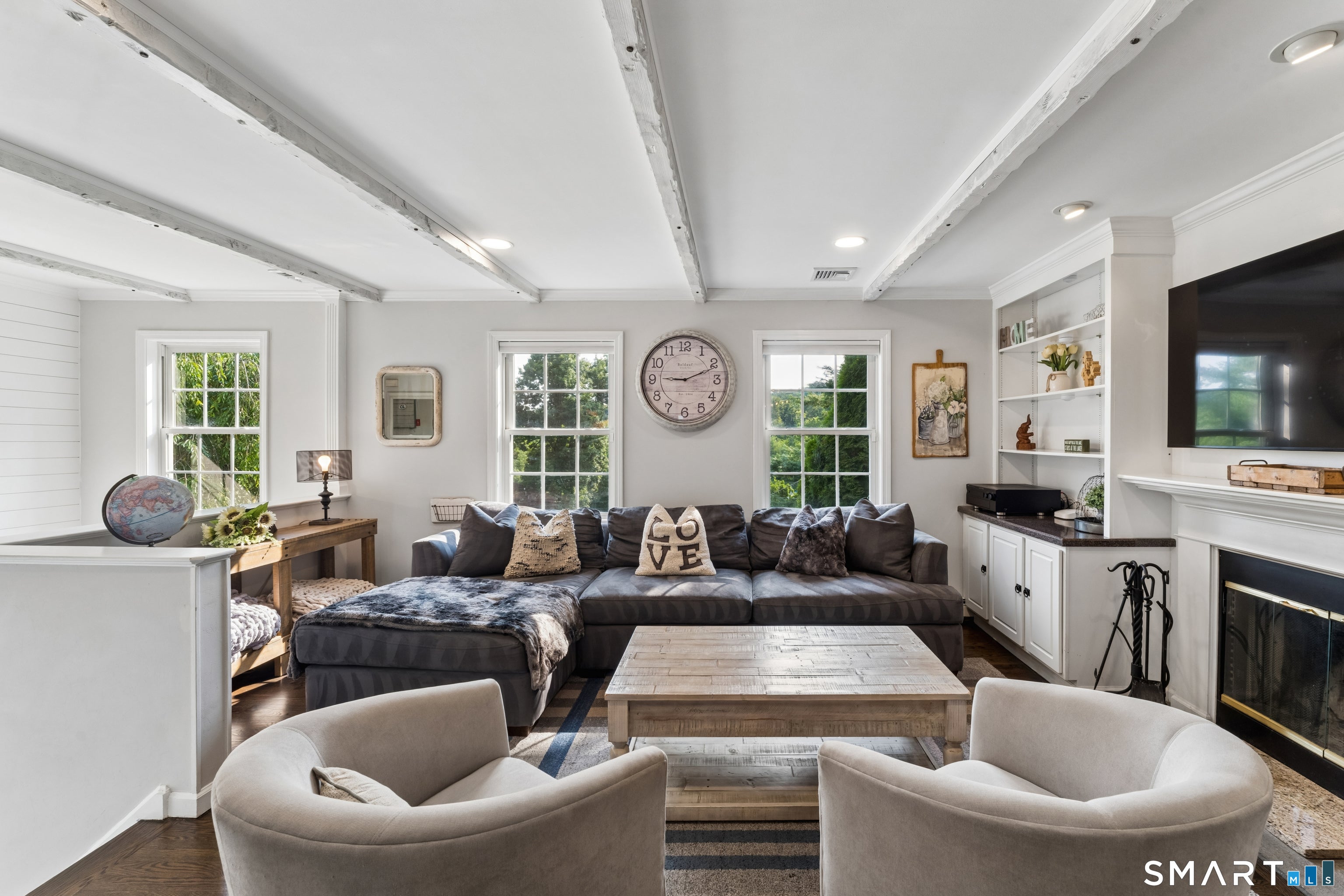 25 North Lake Shore Drive