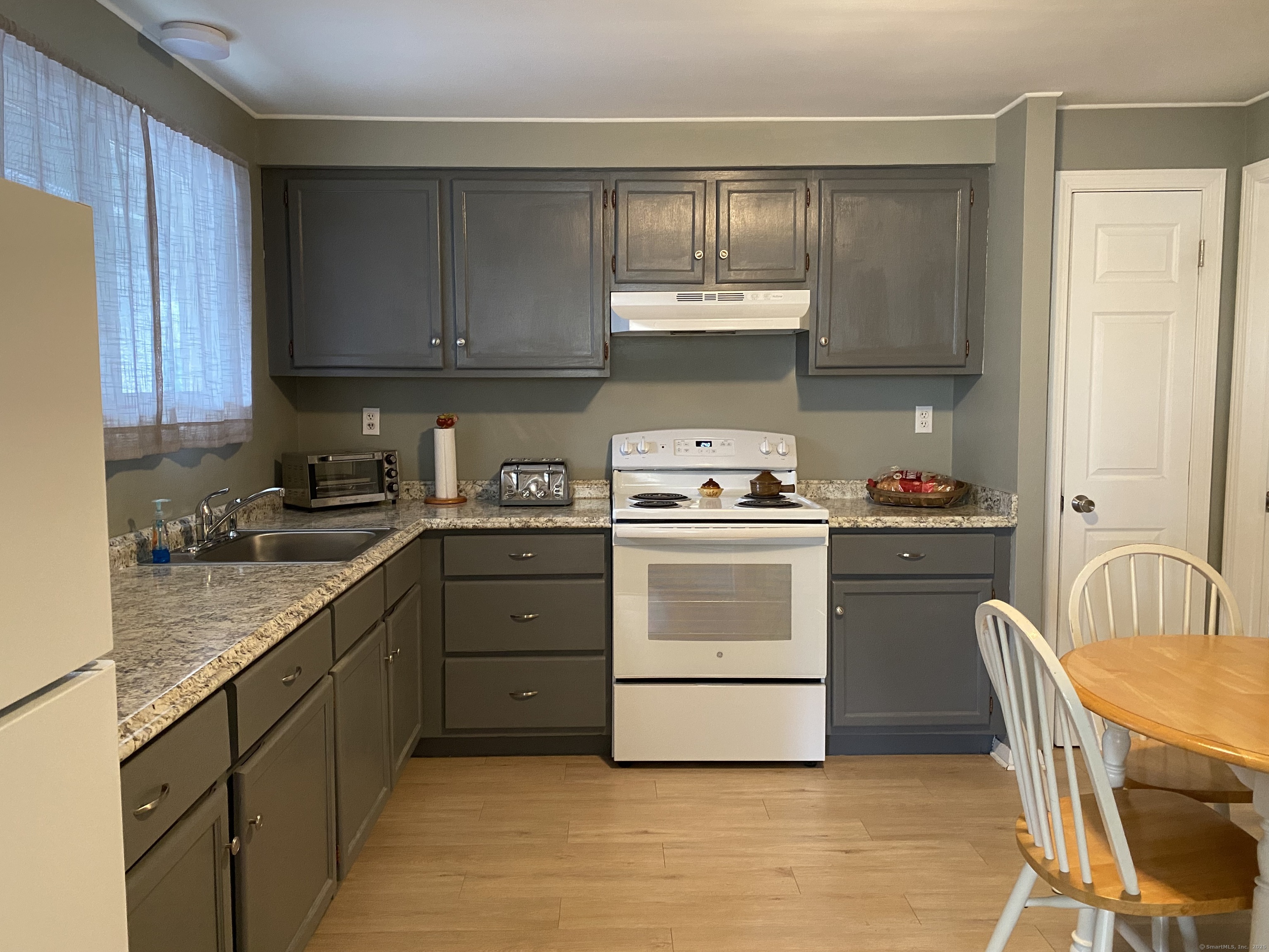 12 E Farms Road #A, Torrington, Connecticut image 7