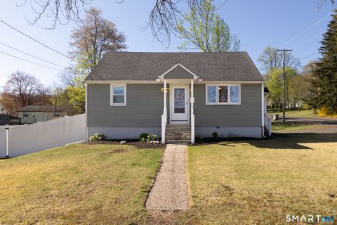 Tiny photo for 4 Rosemont Avenue, Bristol, CT 06010 (MLS # 24157501)