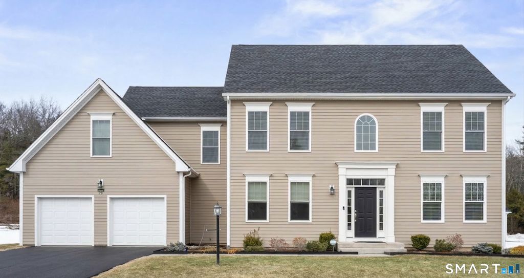 Photo of 79 Cambridge Court #79, Simsbury, CT 06070 (MLS # 24157732)