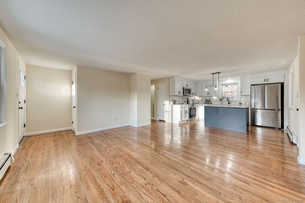 Photo of 25 Edward Avenue, Watertown, CT 06795 (MLS # 24143461)