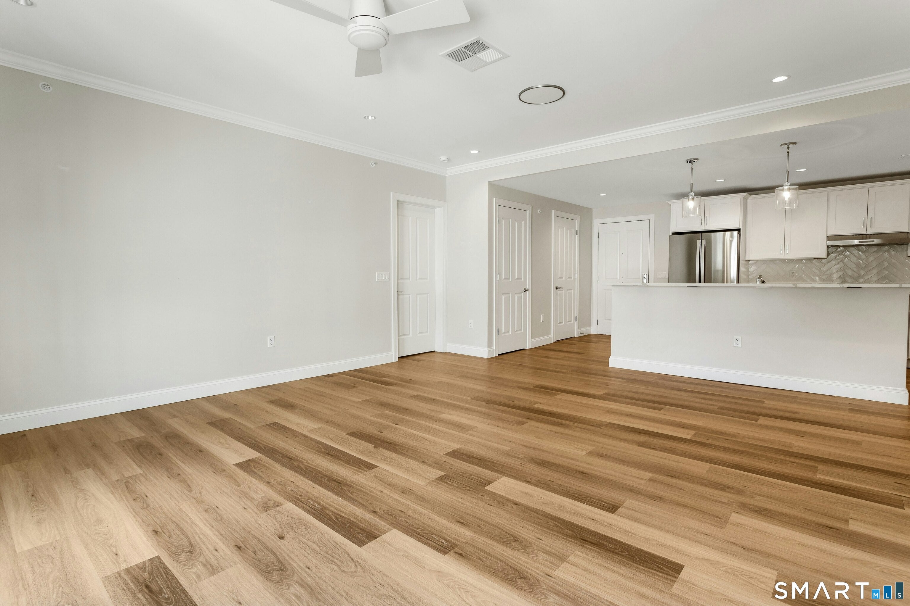 440 Heights Road 305