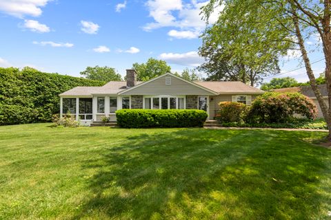 92 Fenwood Drive Old Saybrook CT 06475