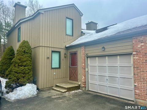 42 Far View Commons 42 Southbury CT 06488