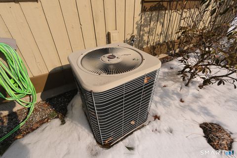 Tiny photo for 1041 Heritage Village #A, Southbury, CT 06488 (MLS # 24154431)