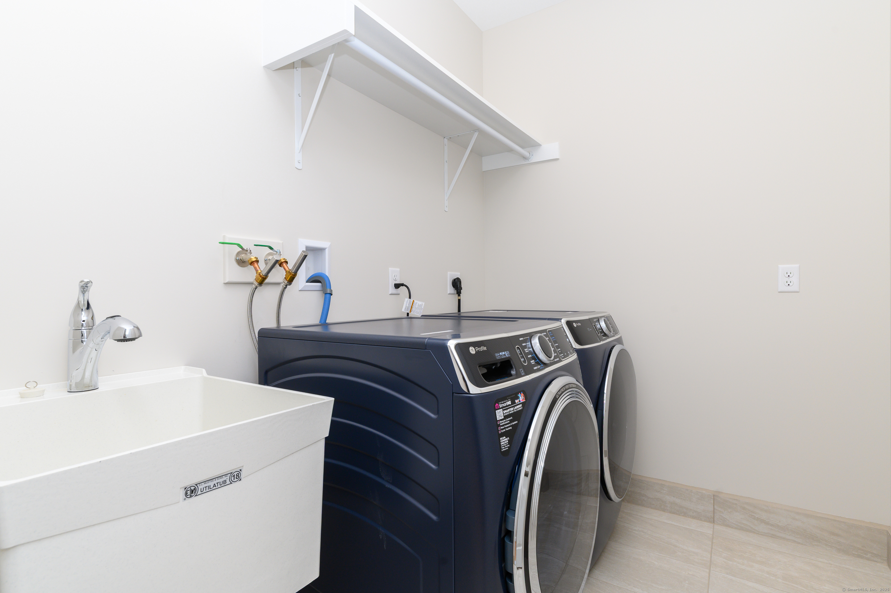 40 Primrose Lane, Cromwell, Connecticut image 22