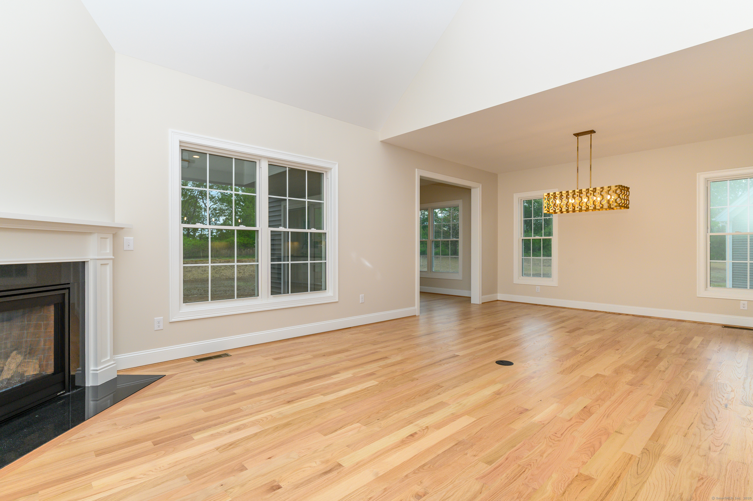 40 Primrose Lane, Cromwell, Connecticut image 3
