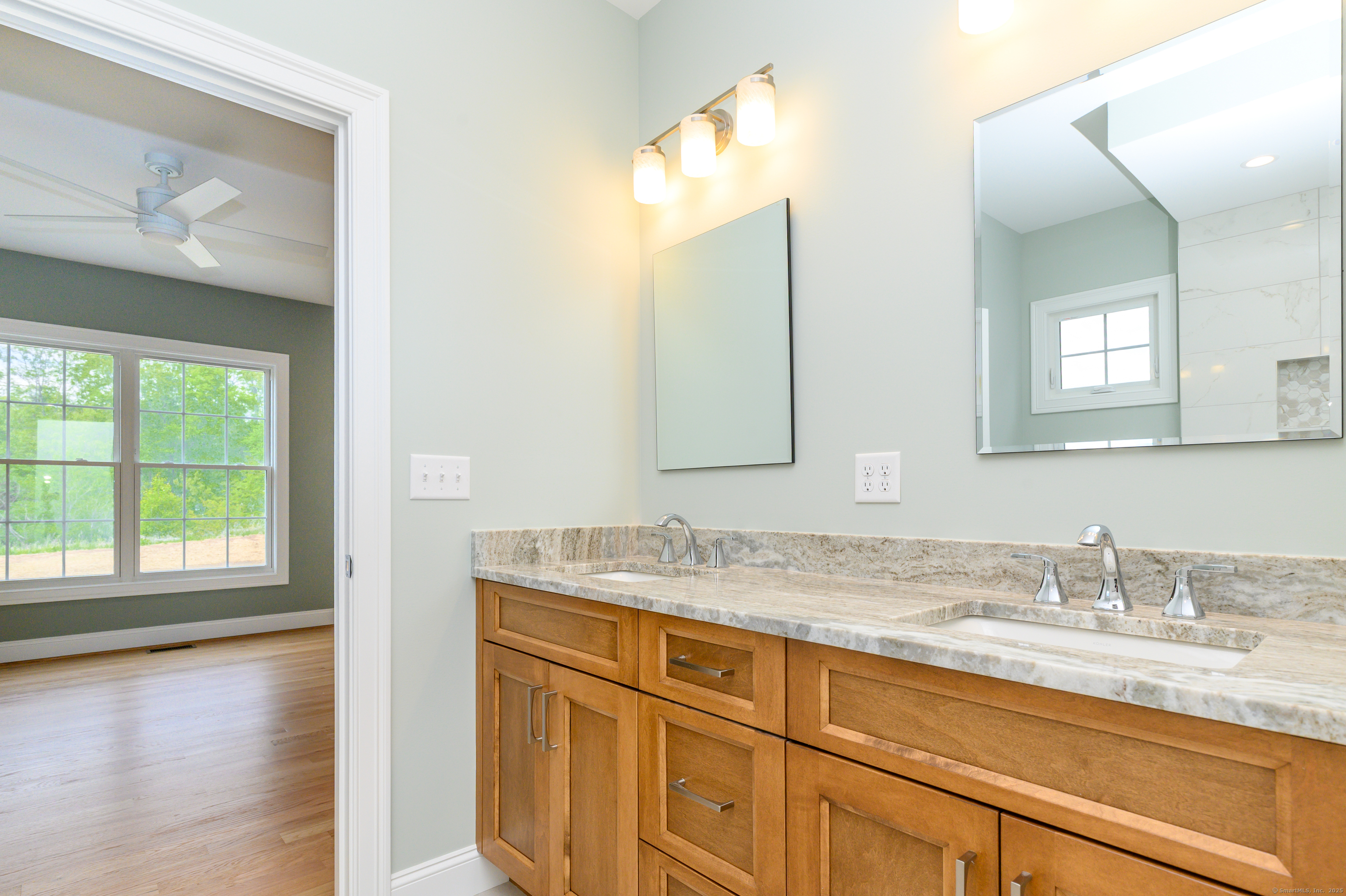 40 Primrose Lane, Cromwell, Connecticut image 36