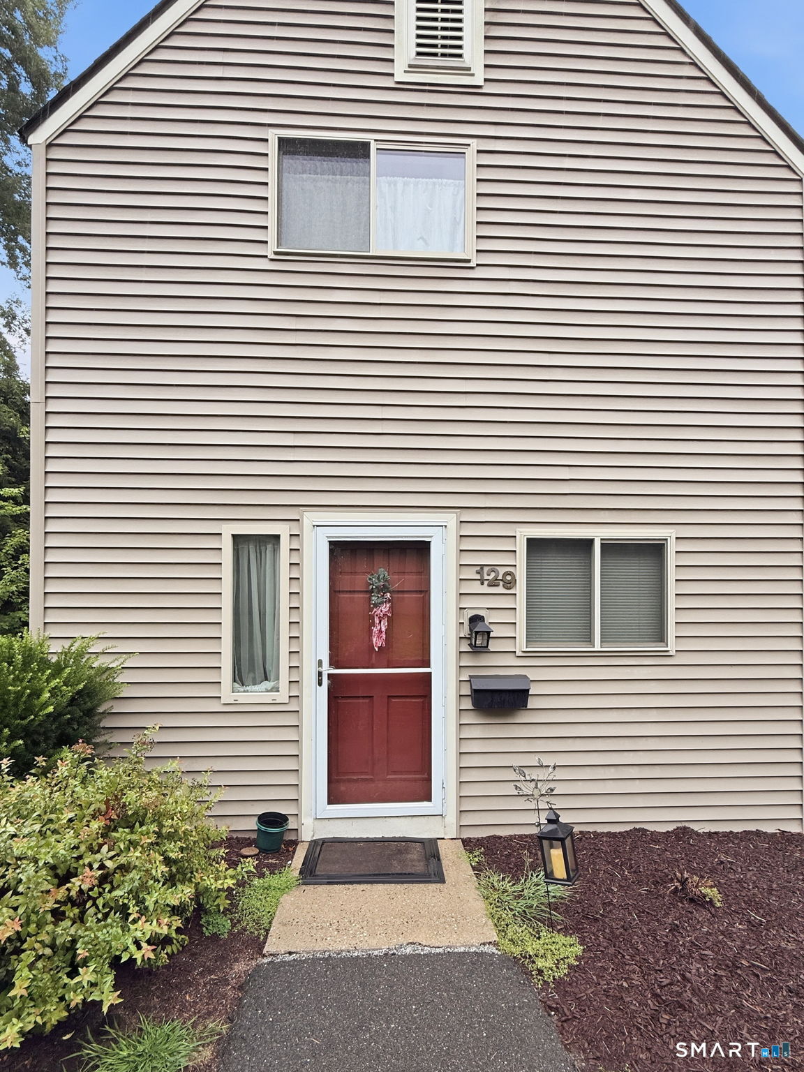 129 Library Lane 129