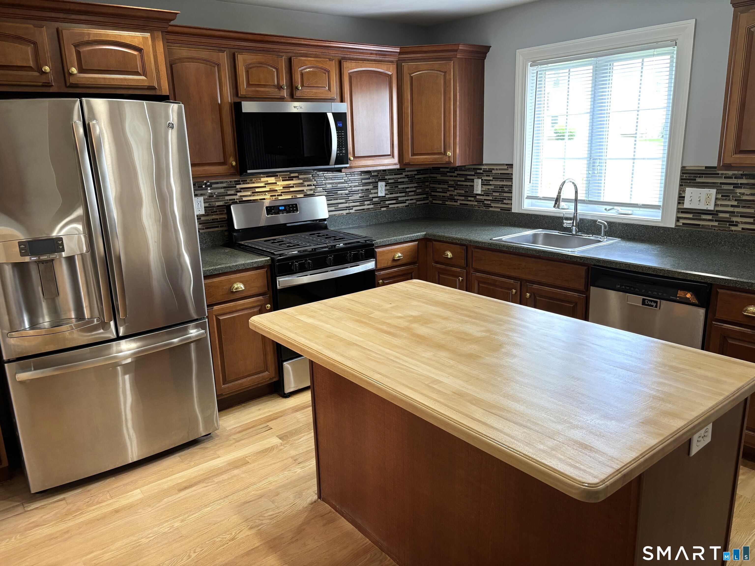 1260 Cutspring Road 1260