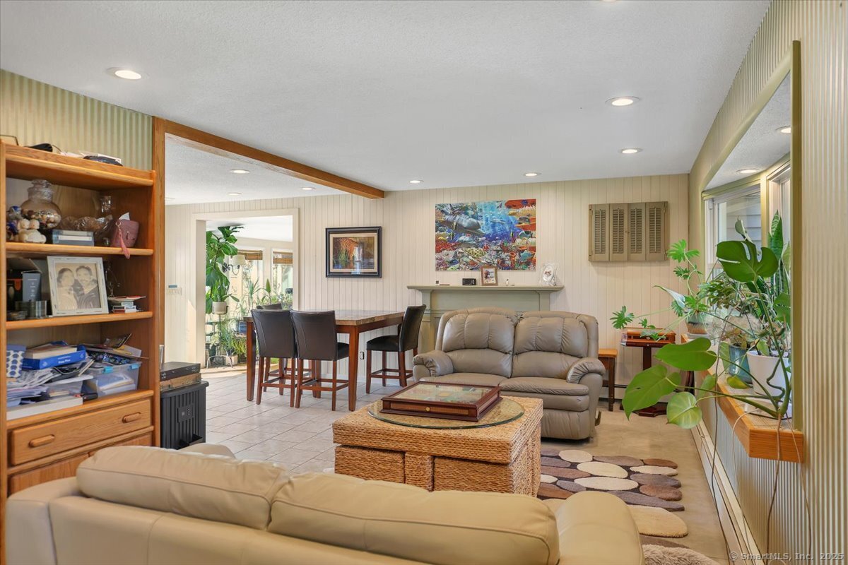 84 Scott Drive