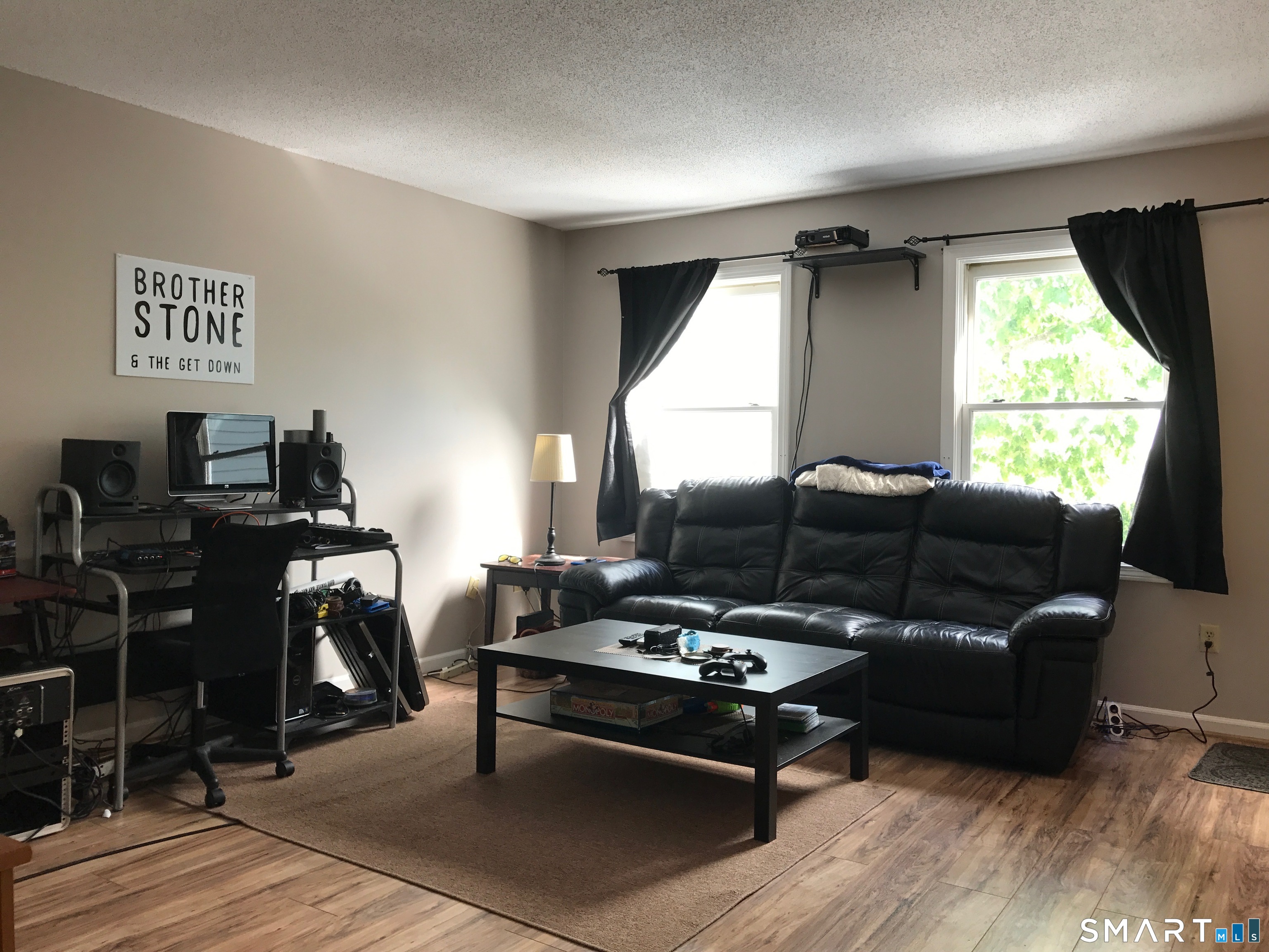 2480 Whitney Avenue 16