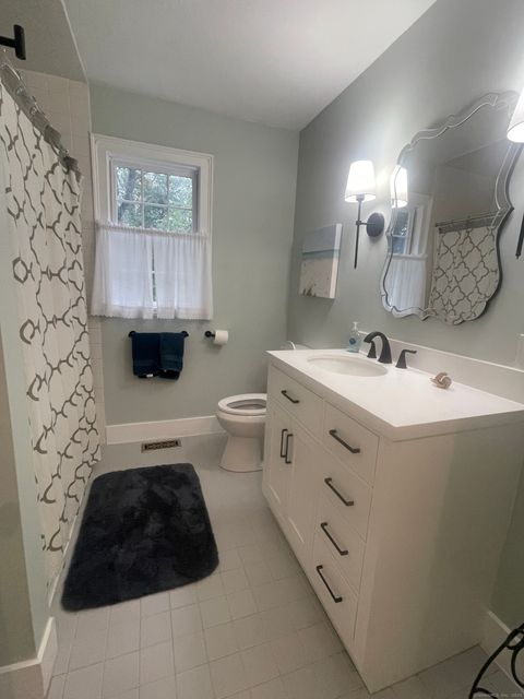 Tiny photo for 25a Main Street, Essex, CT 06442 (MLS # 24129320)