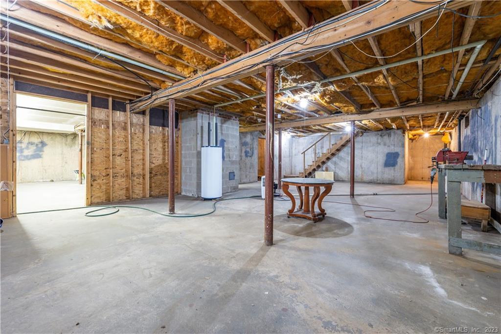 18 Seneca Road, Plainville, Connecticut image 25