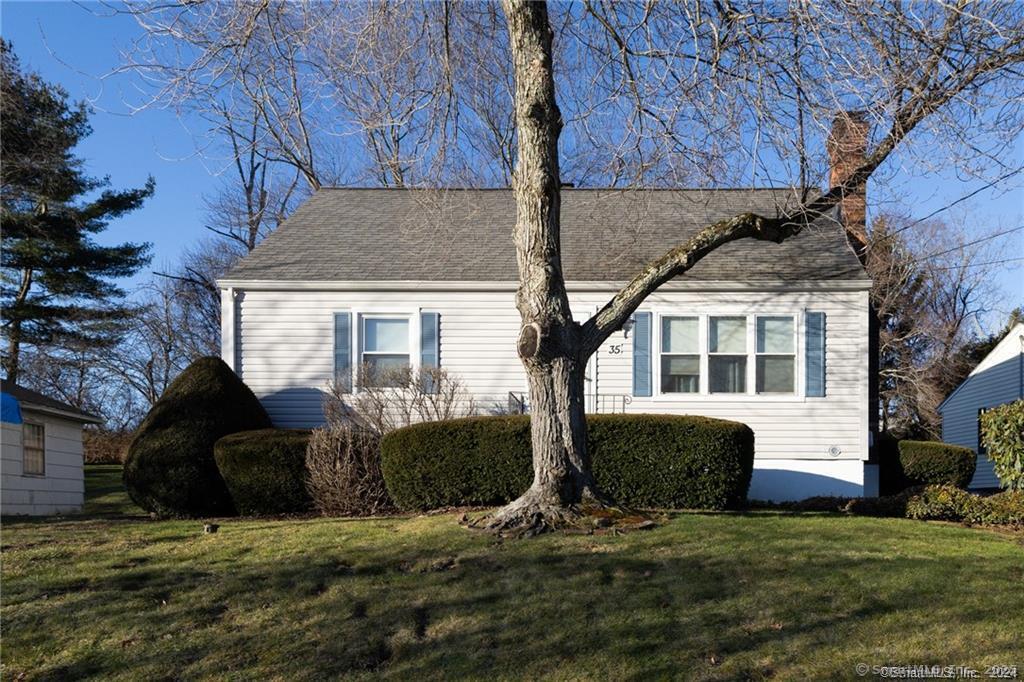 35 Deepwood Drive, Waterbury, Connecticut image 26