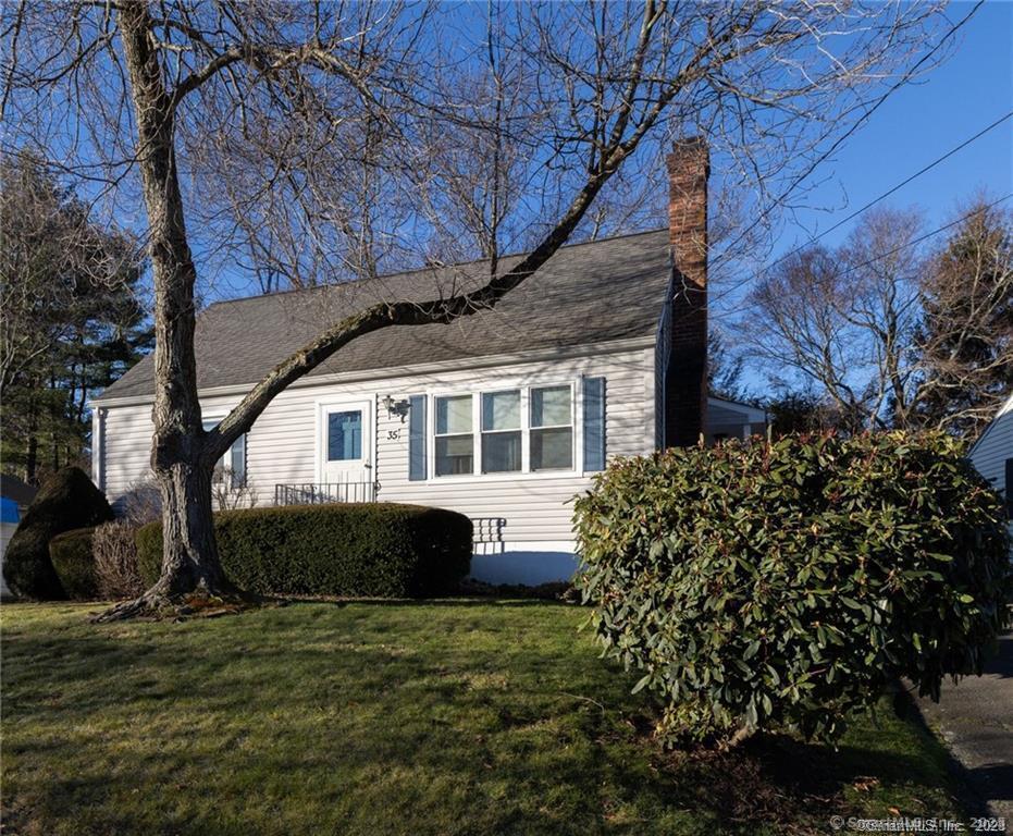 35 Deepwood Drive, Waterbury, Connecticut image 1