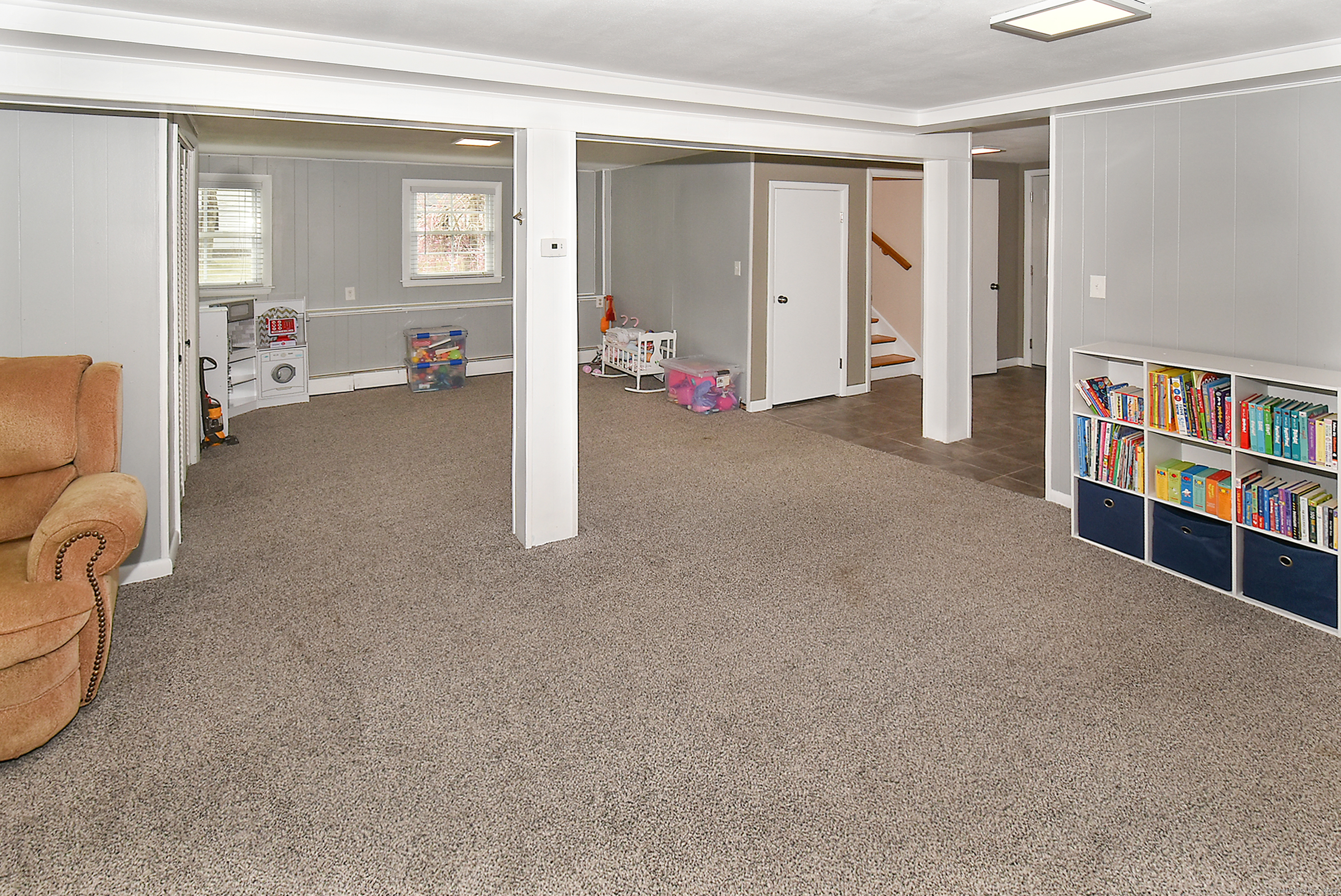 96 College Drive, East Hartford, Connecticut image 16