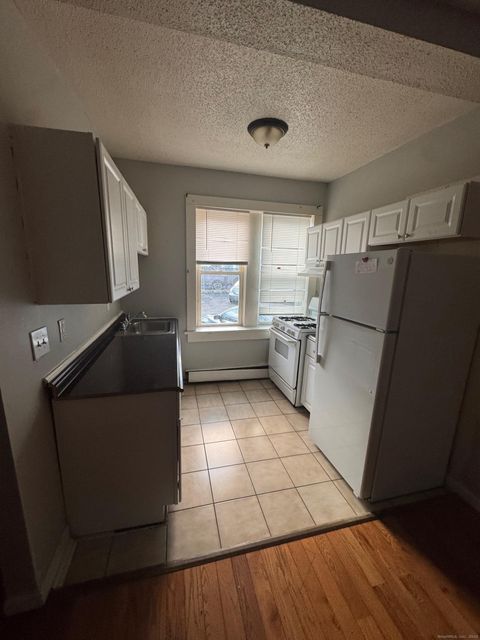 Photo of 335 Wells Street #w6, Bridgeport, CT 06606 (MLS # 24142239)