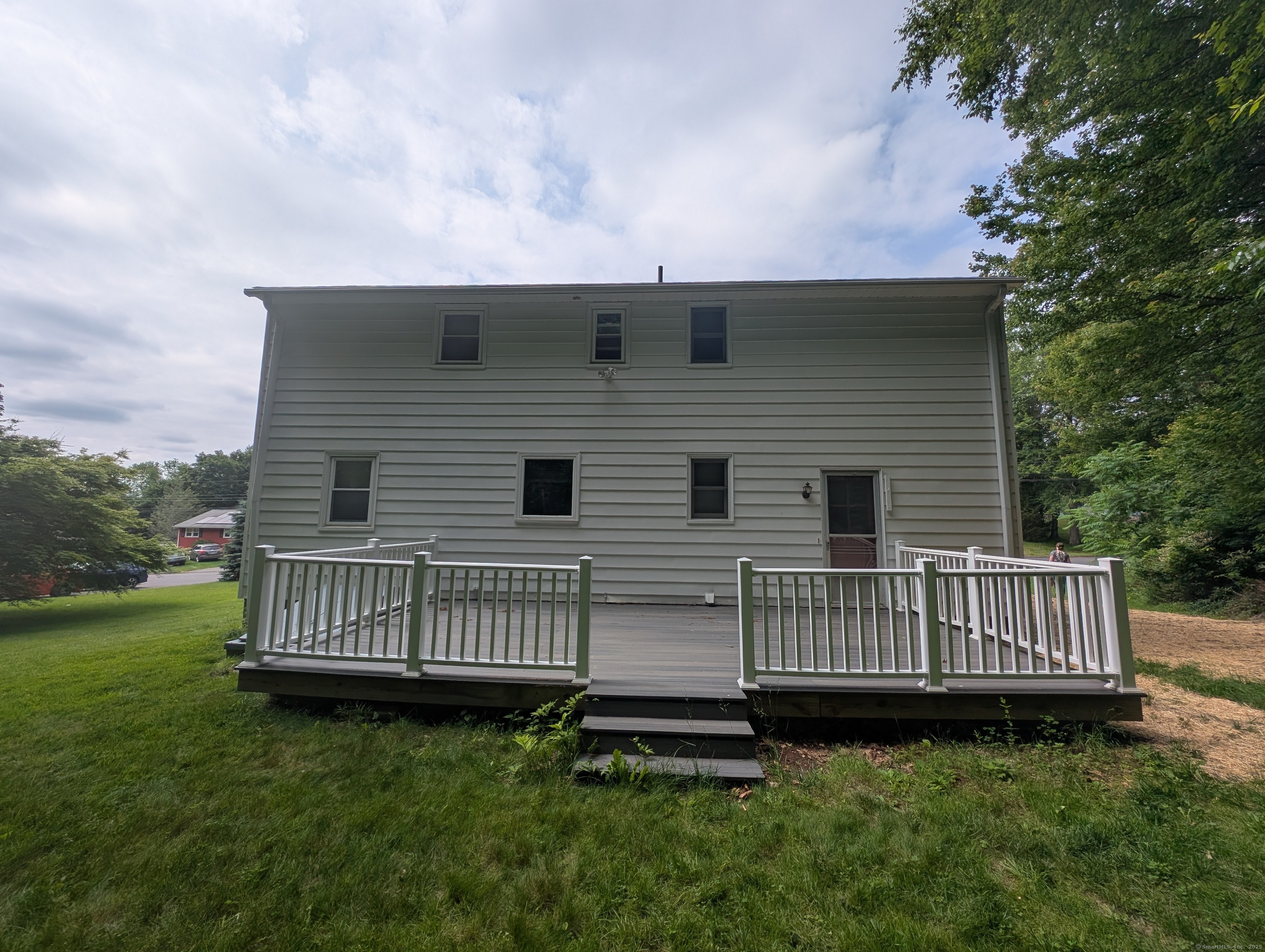 41 Ridgewood Drive
