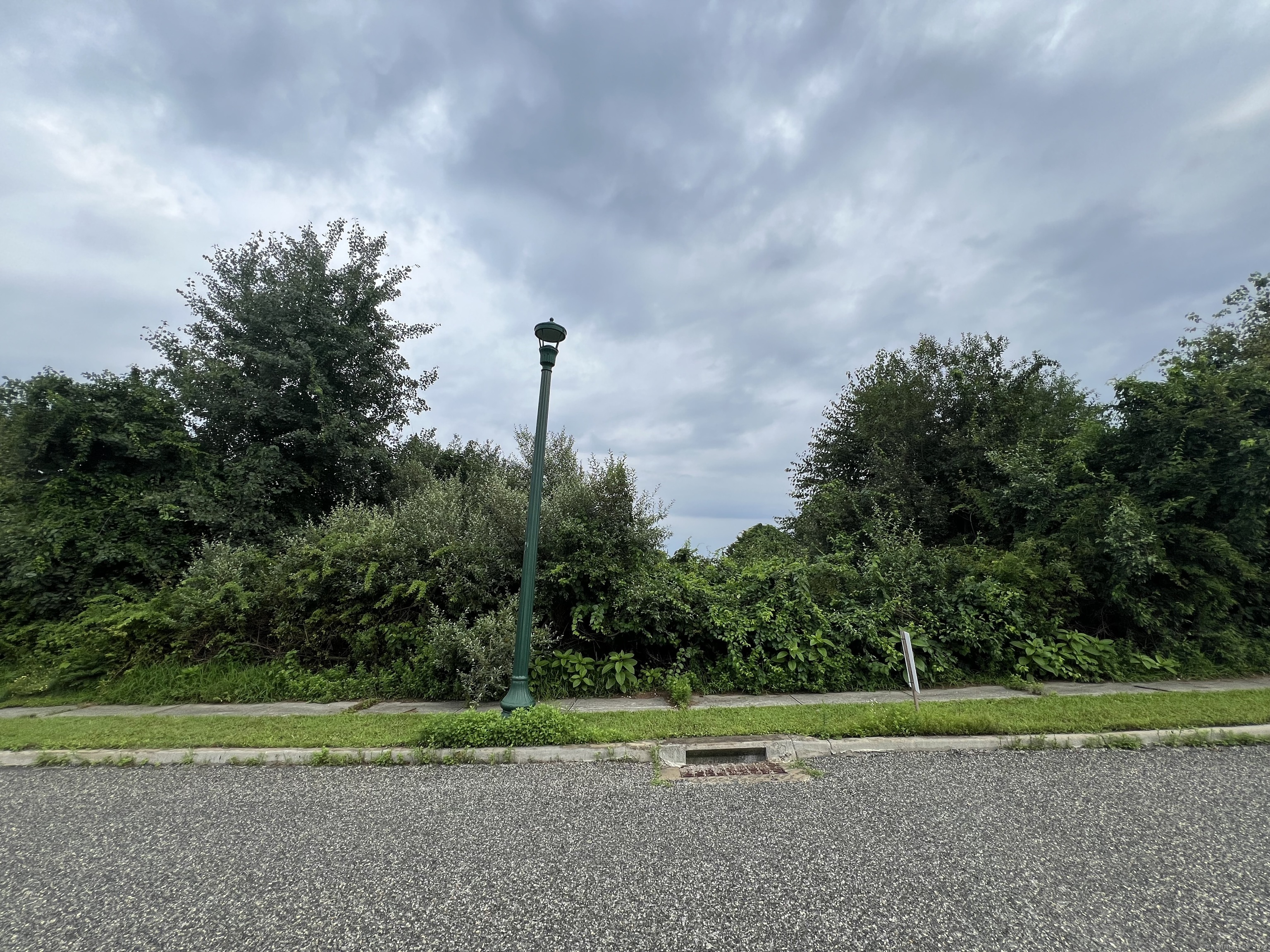 29 Farm View Drive, Norwich, Connecticut image 1