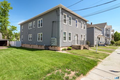 Photo of 108 Belden Street #2E, New Britain, CT 06051 (MLS # 24174752)