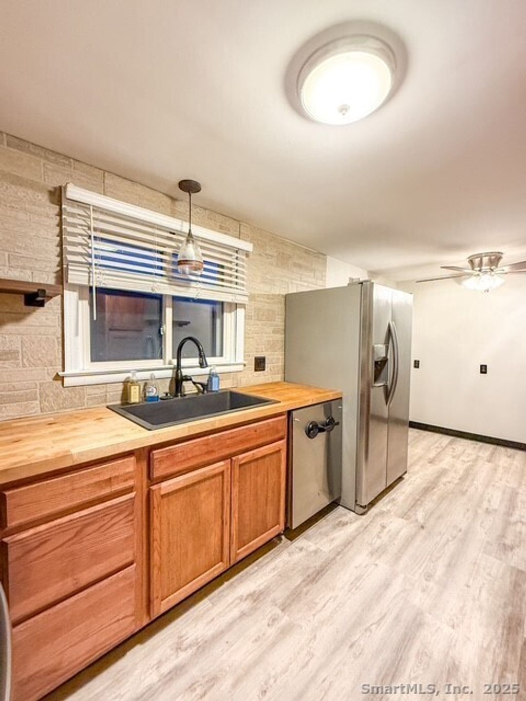 Photo of 129 Orchard Street, Meriden, CT 06450 (MLS # 24142779)