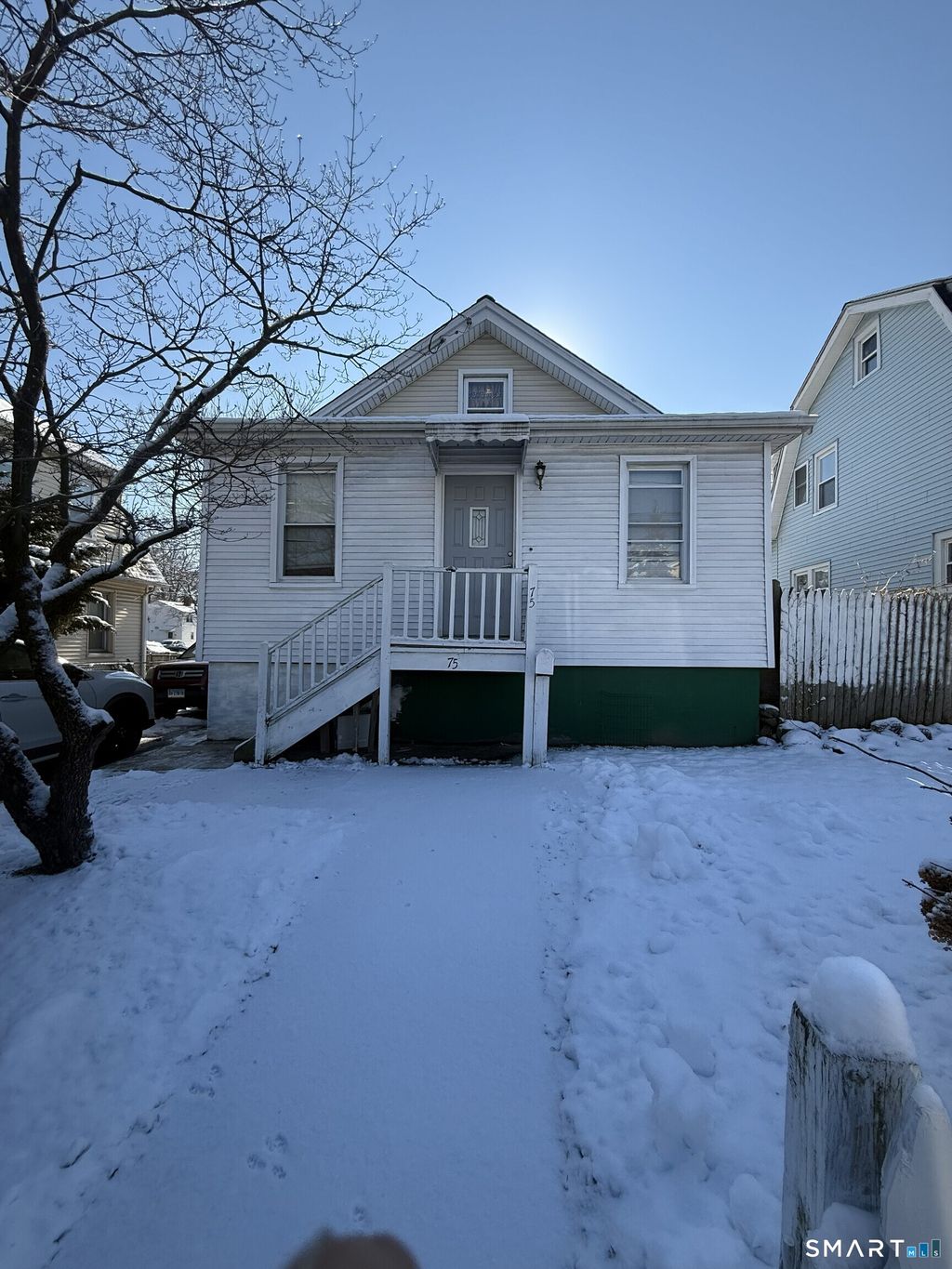 Photo of 75 Frank Street, Stamford, CT 06902 (MLS # 24149787)