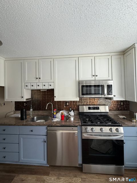 Tiny photo for 132 Farmington Chase Crescent #132, Farmington, CT 06032 (MLS # 24172485)