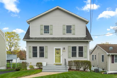 18 Lawncrest Road, West Haven, CT 06516 - #: 24087785