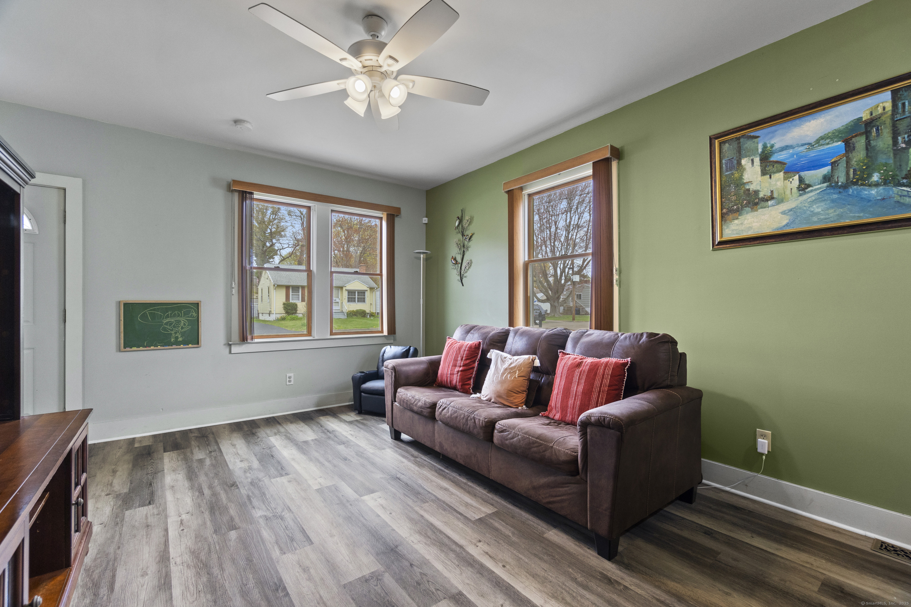 18 Lawncrest Road, West Haven, Connecticut image 8