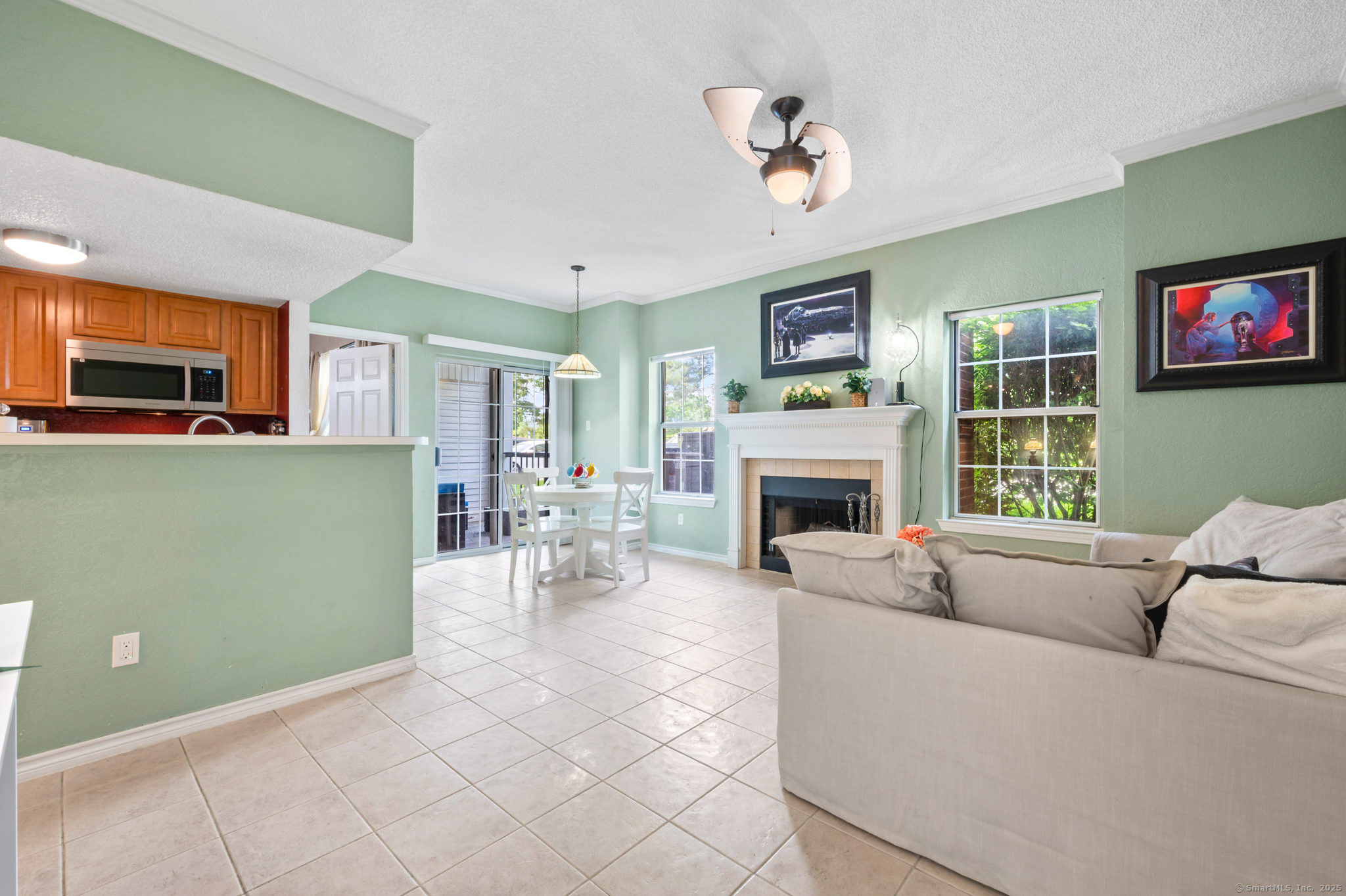 31 High Street 10103