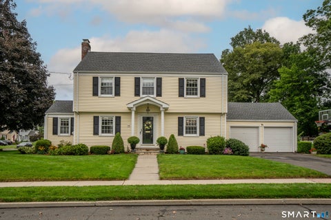 Photo of 110 Middlebrook Road, West Hartford, CT 06119 (MLS # 24203549)