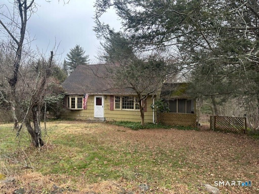 Photo of 602 Fan Hill Road, Monroe, CT 06468 (MLS # 24148905)