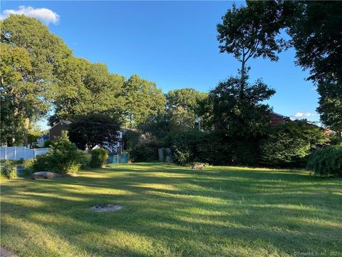 Tiny photo for 458 Meadowside Road, Milford, CT 06460 (MLS # 24155449)