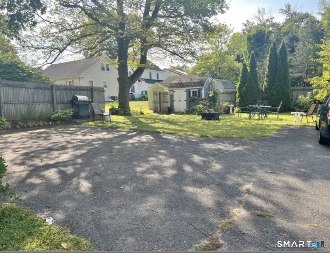 356 Middle Tpke East Turnpike