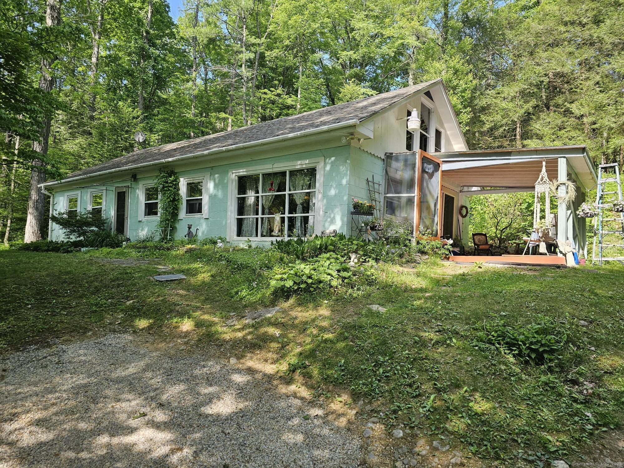 28 Oak Drive
