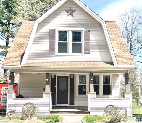 Photo of 102 Circuit Avenue, Waterbury, CT 06708 (MLS # 24169659)