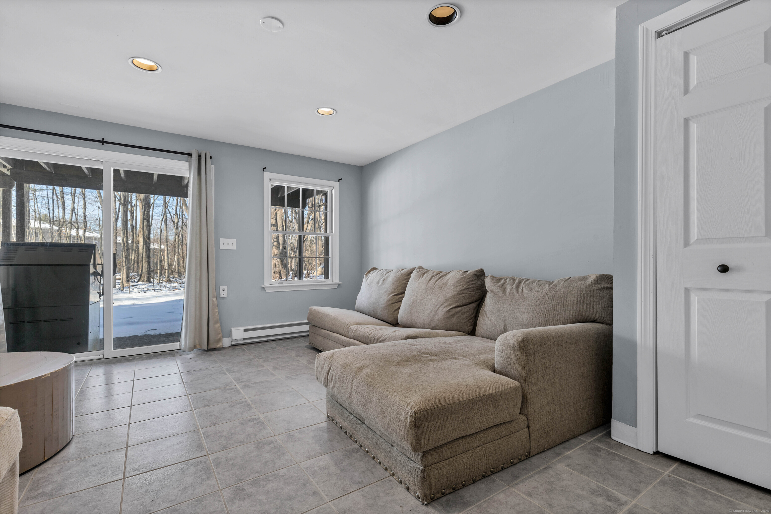 13 Holt Street #APT 2, Plymouth, Connecticut image 29