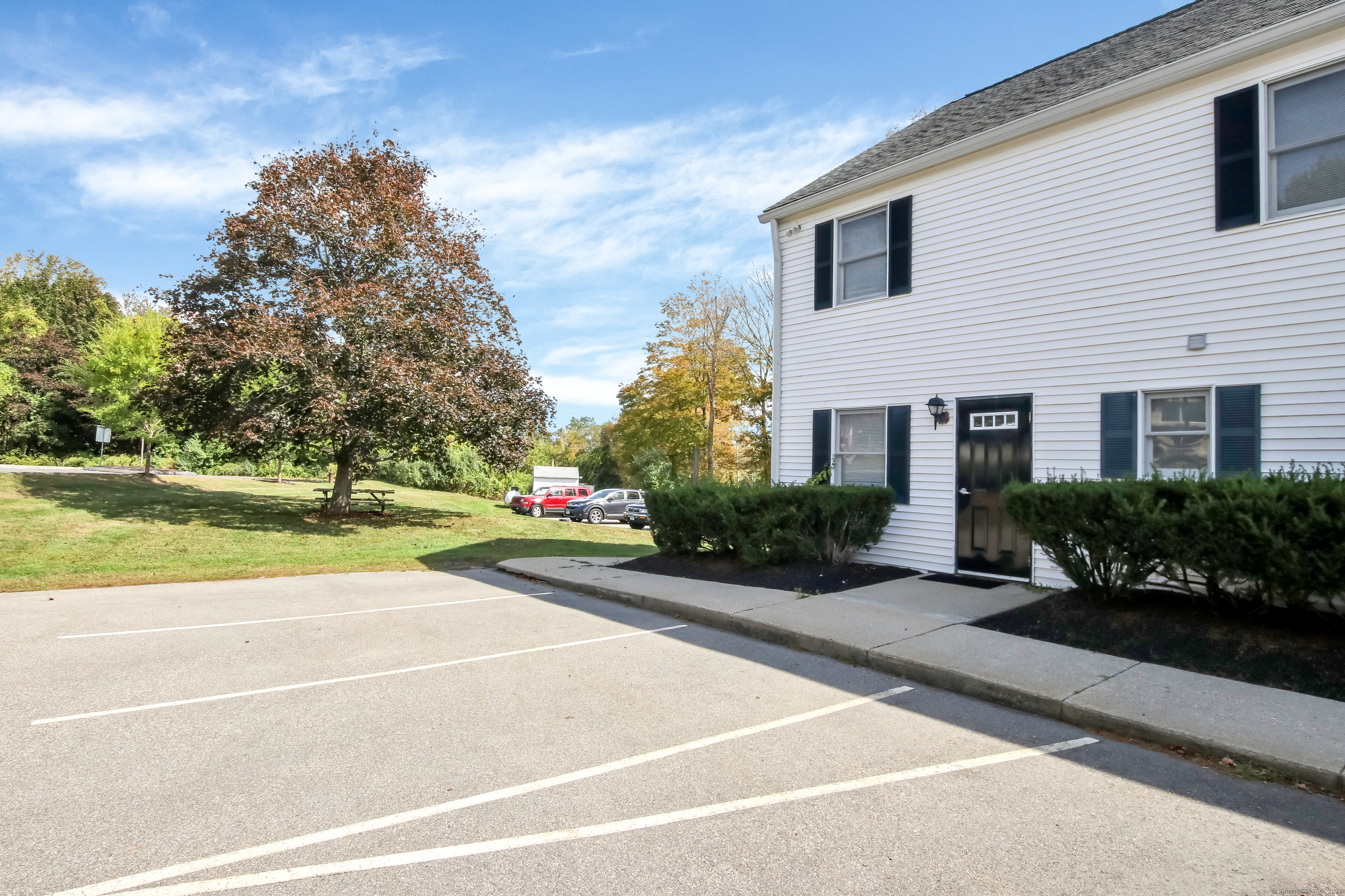 Marlborough, Connecticut 06447, United States, ,Residential,Active,220284