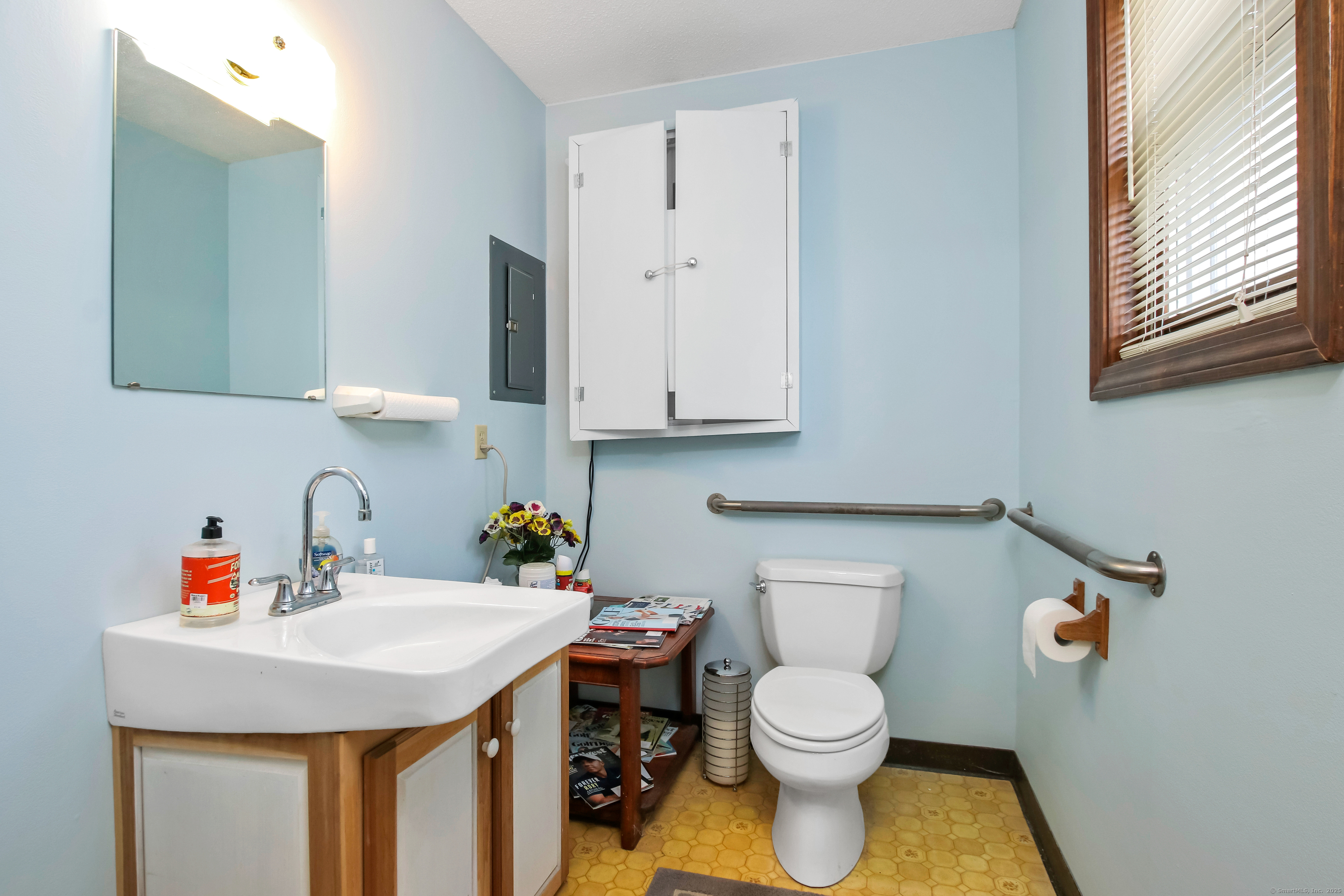 Marlborough, Connecticut 06447, United States, ,Residential,Active,220284