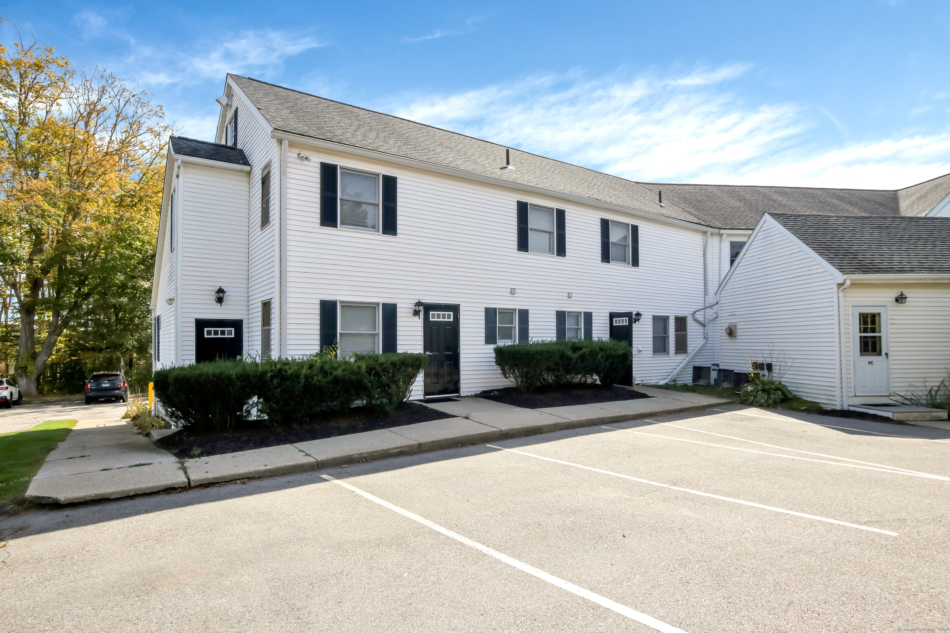 Marlborough, Connecticut 06447, United States, ,Residential,Active,220284