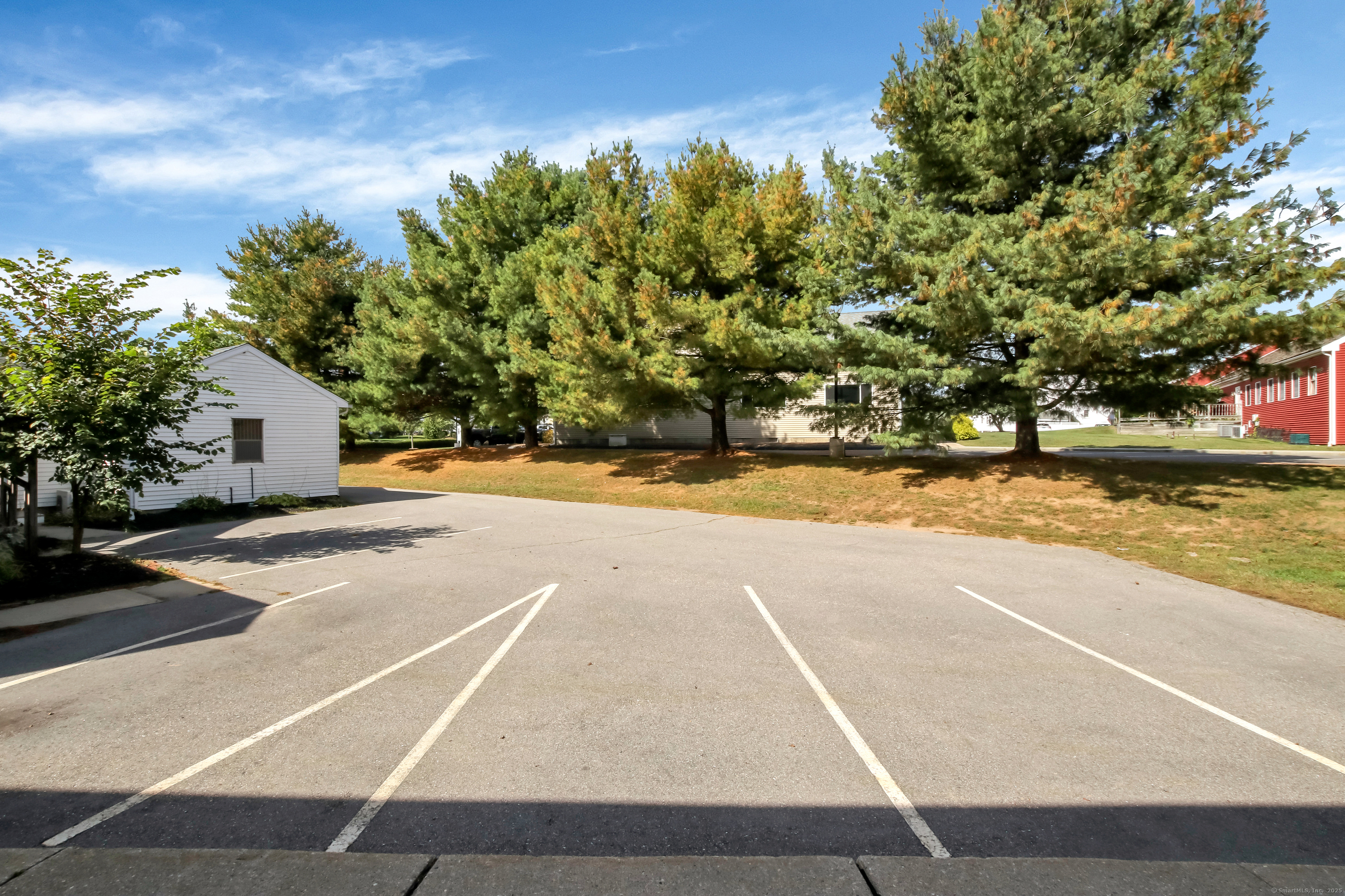 Marlborough, Connecticut 06447, United States, ,Residential,Active,220284