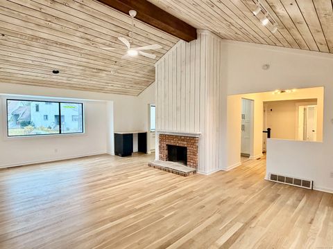 Tiny photo for 133 Bannock Lane #A, Stratford, CT 06614 (MLS # 24142372)