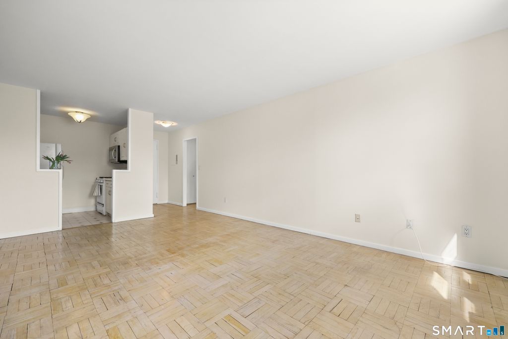 Photo of 140 Grove Street #4G, Stamford, CT 06901 (MLS # 24186081)