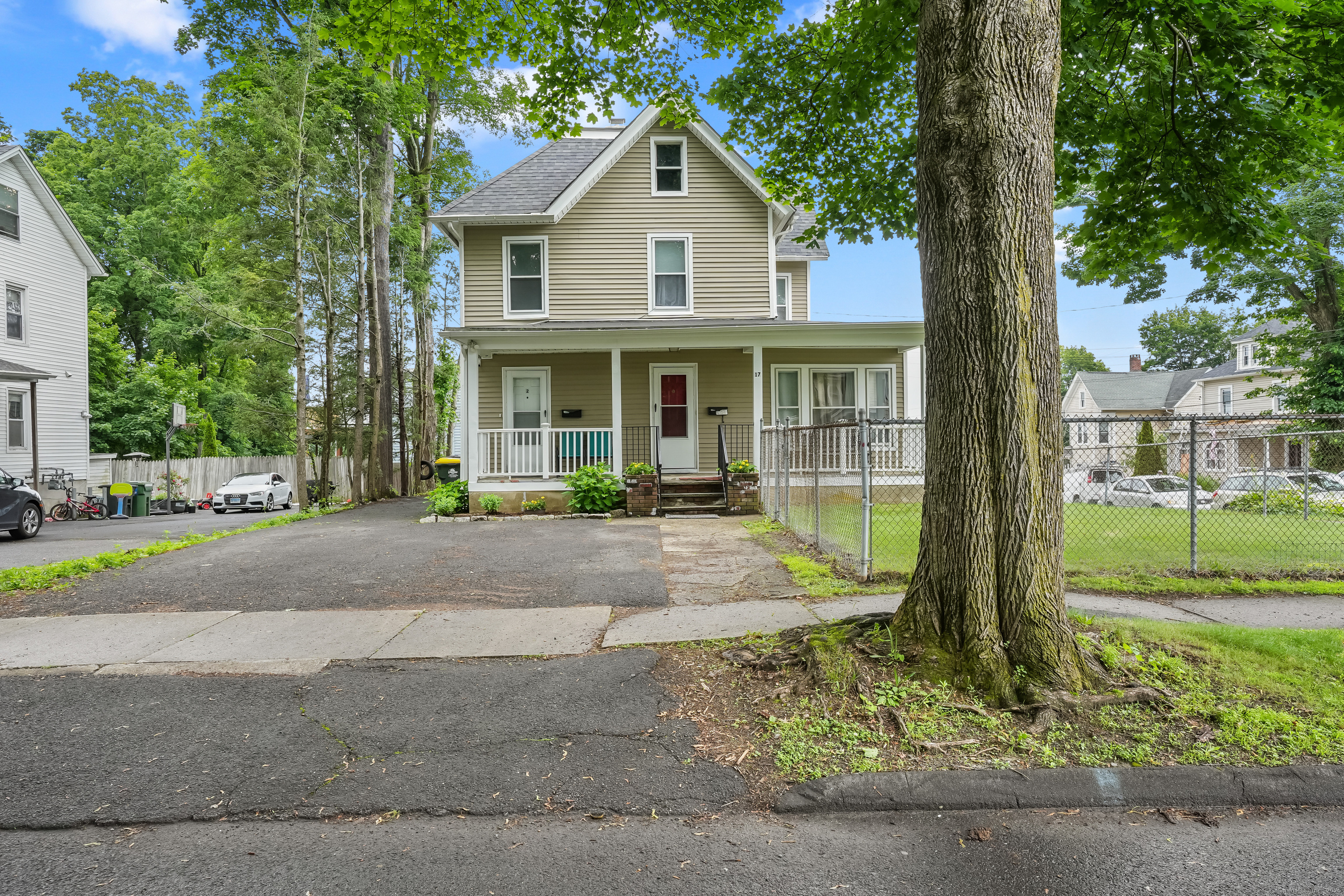 17 Pleasant Street