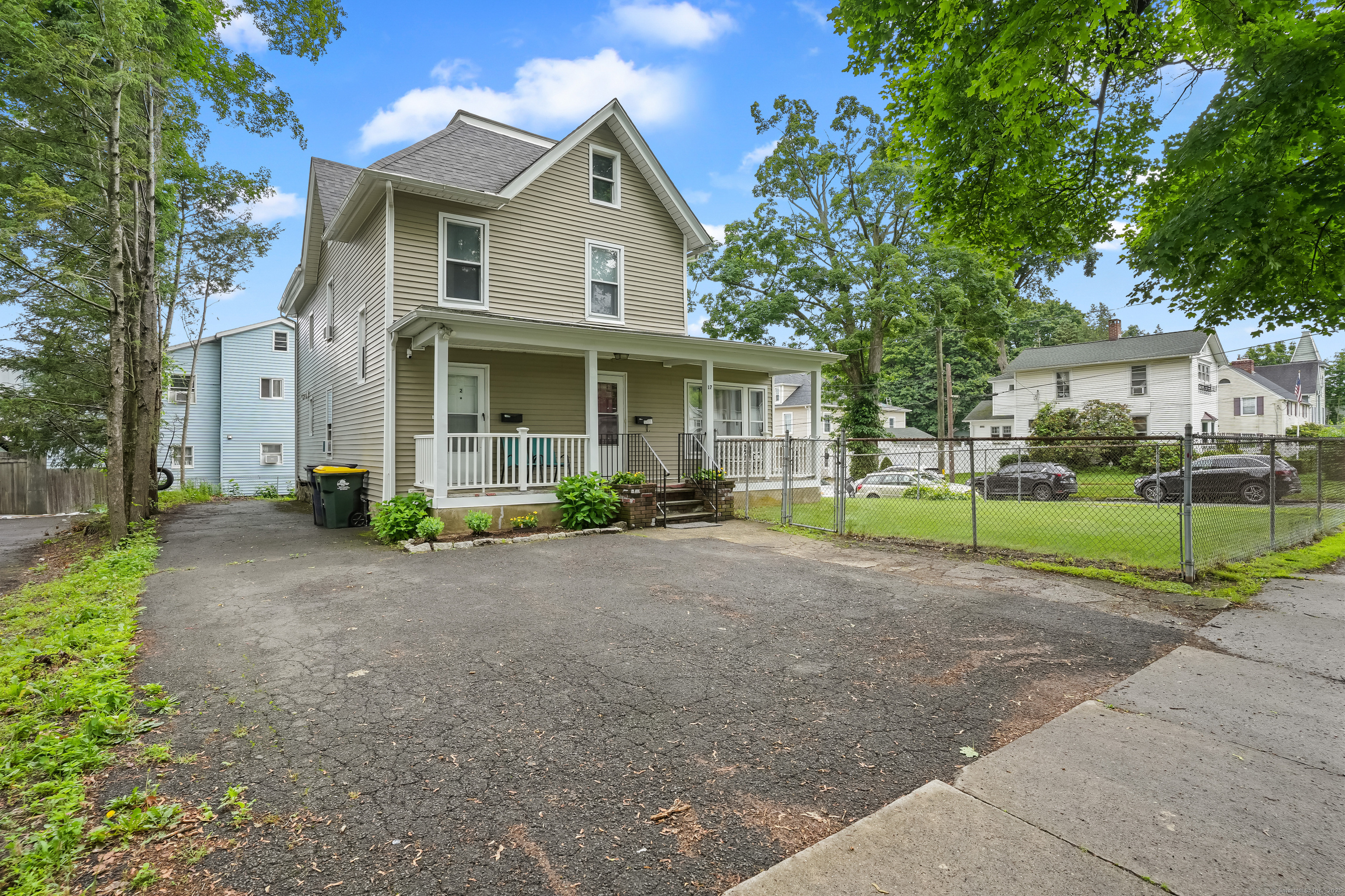 17 Pleasant Street