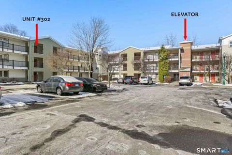 Tiny photo for 3250 Fairfield Avenue #APT 302, Bridgeport, CT 06605 (MLS # 24160872)