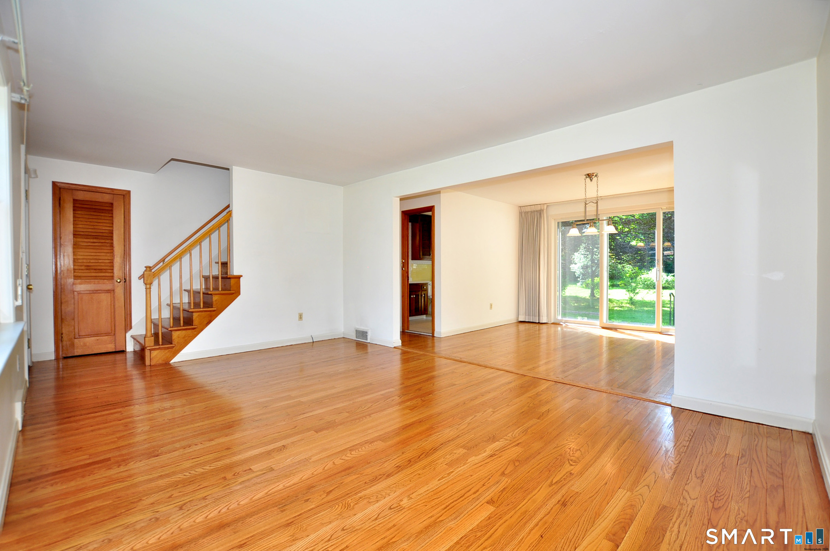 37 Pilgrim Drive