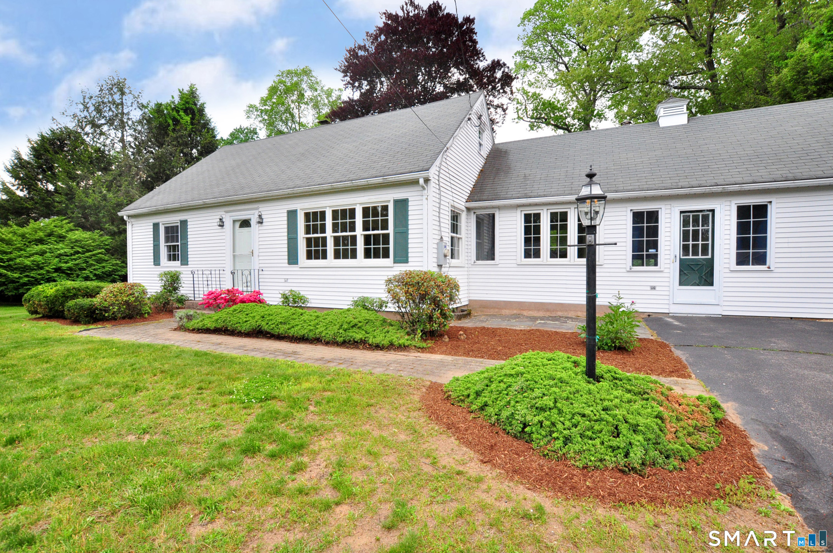 37 Pilgrim Drive
