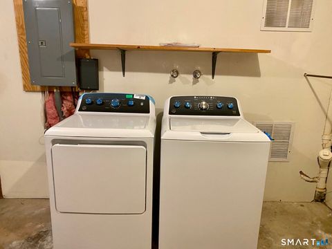 Tiny photo for 139 Songbird Lane #139, Farmington, CT 06032 (MLS # 24164835)